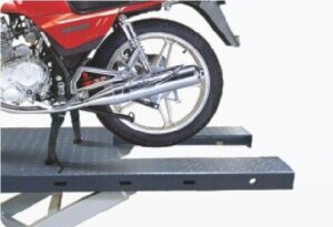 Amgo MC-1200 motorcycle lift rear wheel drop out for changing back tires