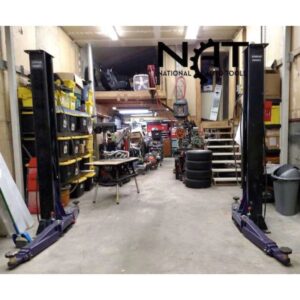 Portable Chrome C-7000 two post car lift rated for 7,000 lbs.